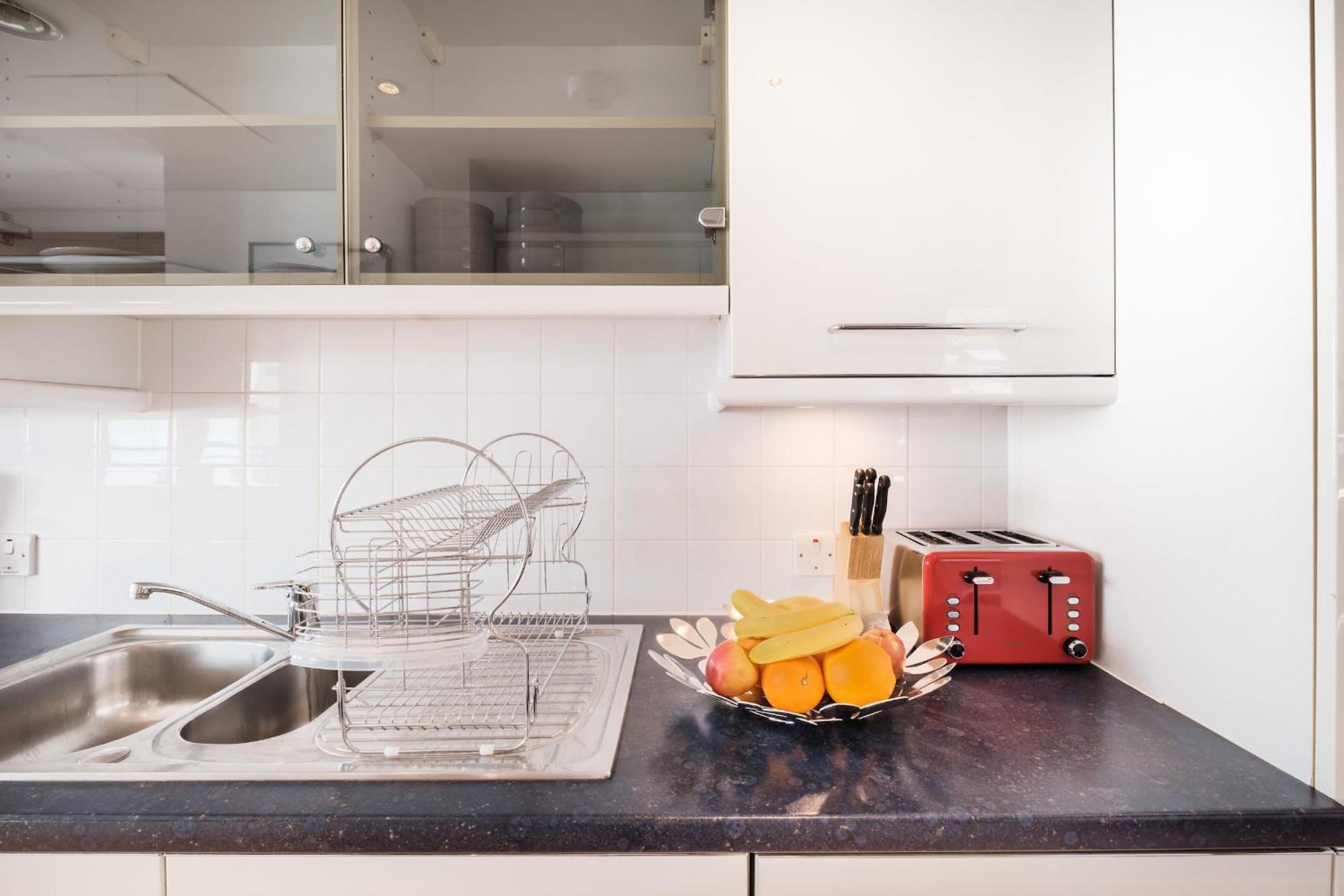 2Br Penthouse With Terrace - Heart Of Holborn - Cityapartmentstay لندن المظهر الخارجي الصورة