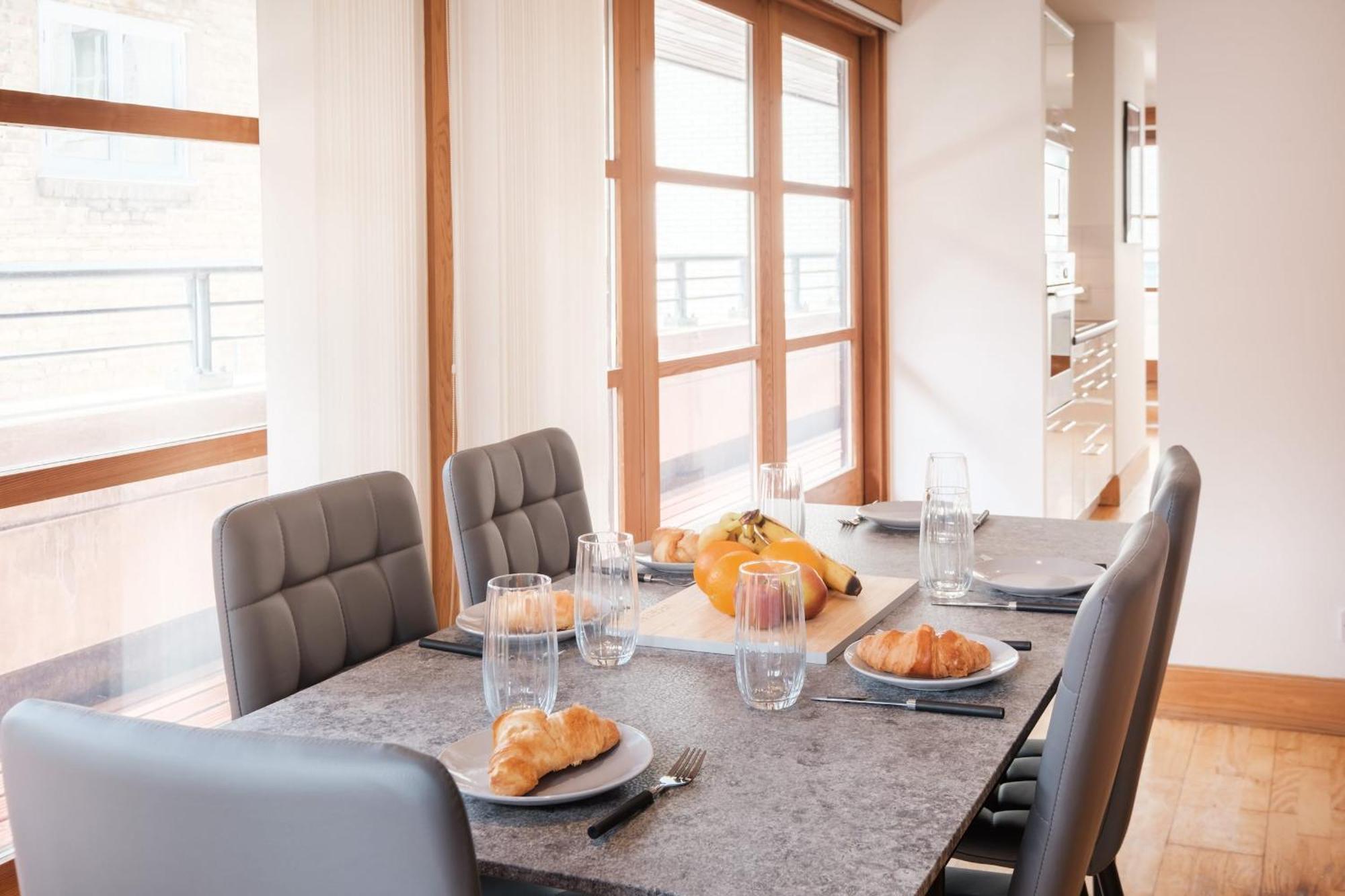 2Br Penthouse With Terrace - Heart Of Holborn - Cityapartmentstay لندن المظهر الخارجي الصورة
