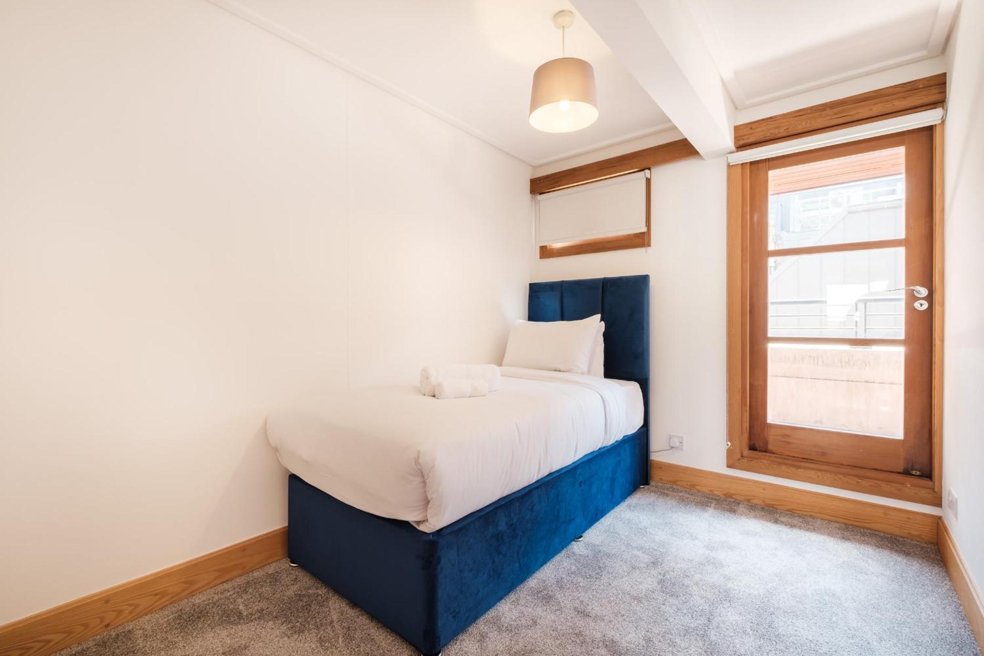 2Br Penthouse With Terrace - Heart Of Holborn - Cityapartmentstay لندن المظهر الخارجي الصورة